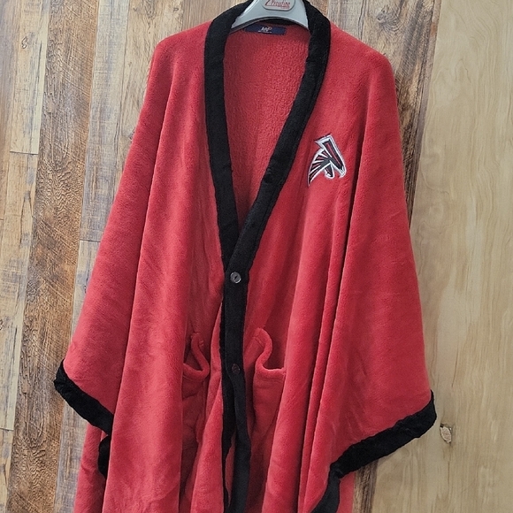 NFL Other - One Size NFL FALCONS Fleece Red and Black NFL Team Poncho